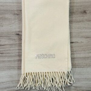 Moschino White Wool Scarf, Preloved and fully wearable!